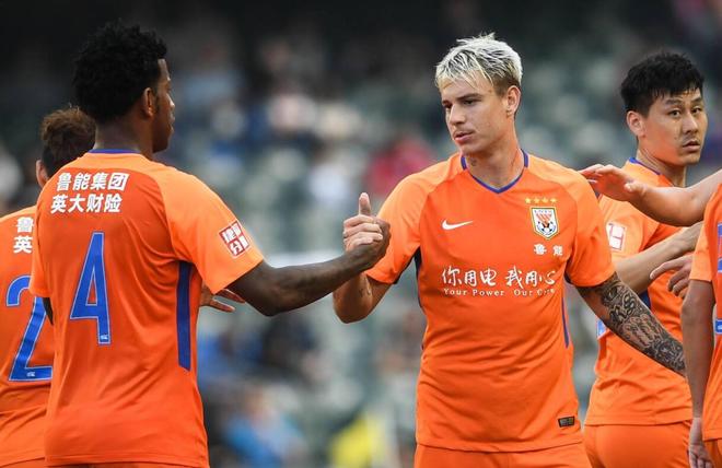 今晨全明星赛传出新动向，巴黎圣日耳曼再遭质疑，管理层表态：质疑声仍在，阵容厚度经受考验的简单介绍