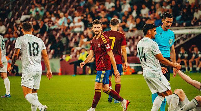 国际米兰迎欧联关键赛;今夜状态回暖;悬念犹存;资深球员宣示担当的简单介绍 国际米兰迎欧联关键赛;今夜状态回暖;悬念犹存;资深球员宣示担当的简单介绍